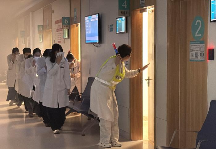 微信图片_202512101656353.jpg 微信图片_202512101656353.jpg